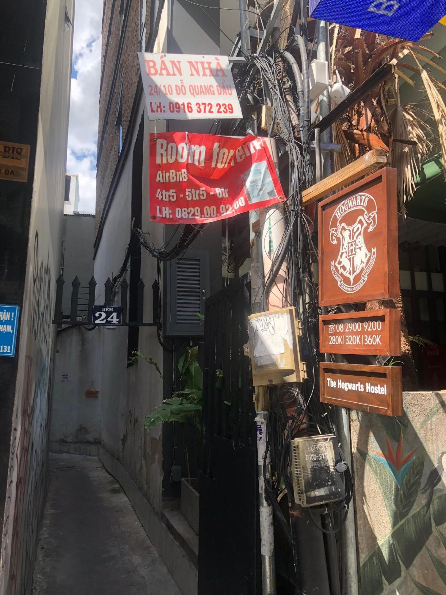 The Hidden Hogwarts - Nearly Bui Vien Walking Street Cidade de Ho Chi Minh Exterior foto
